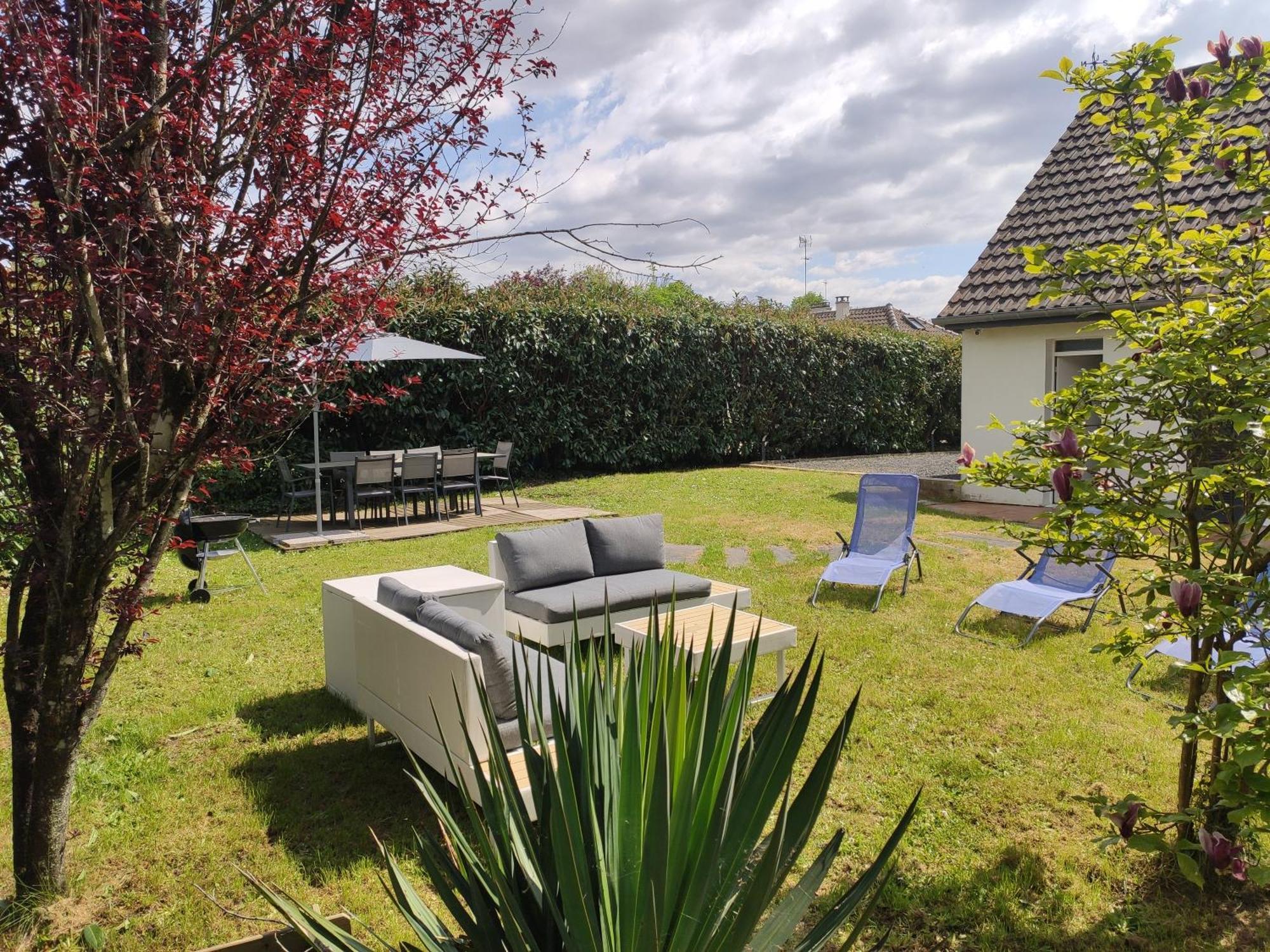Maison Avec Jardin - 10 Pers - Proche Paris Disney & Golf - Ideal Pro & Familles Lésigny Eksteriør billede